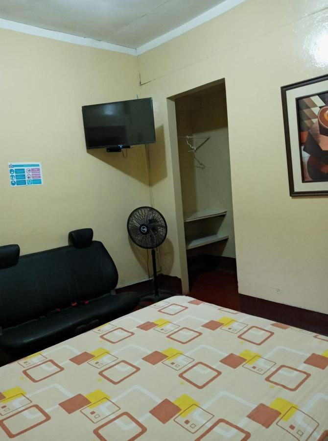 Hostal Virrey Trujillo Exterior foto